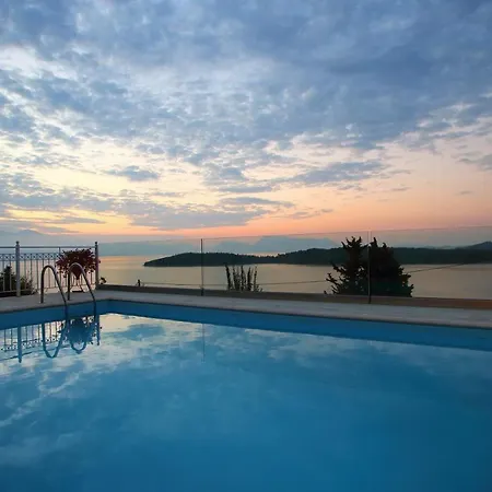 Myrtis Nydri (Lefkada)